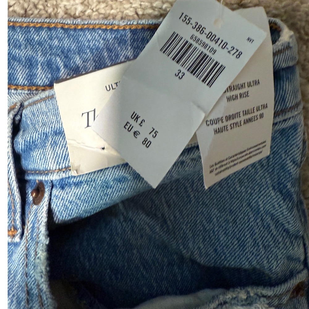 Abercrombie & Fitch The 90s Straight Ultra High‎ Rise Jeans Light Wash Denim - Picture 5 of 6